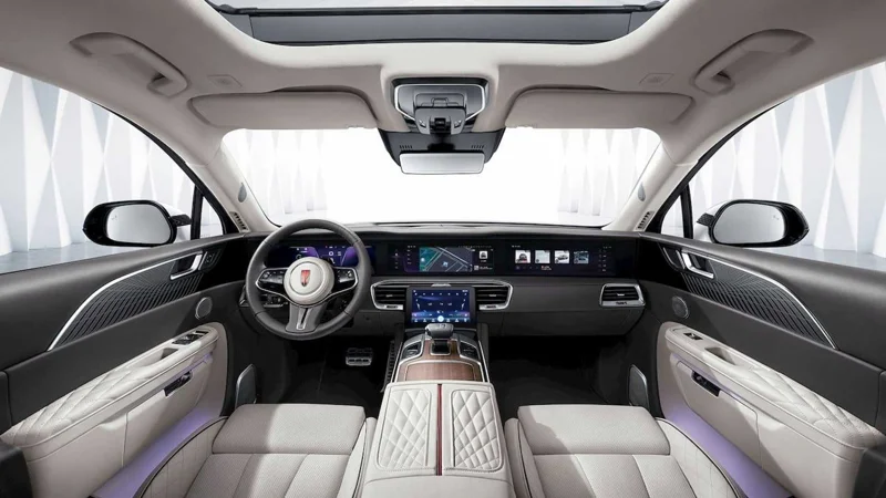 HONGQI E-HS9 – přístrojová deska a přední kabina